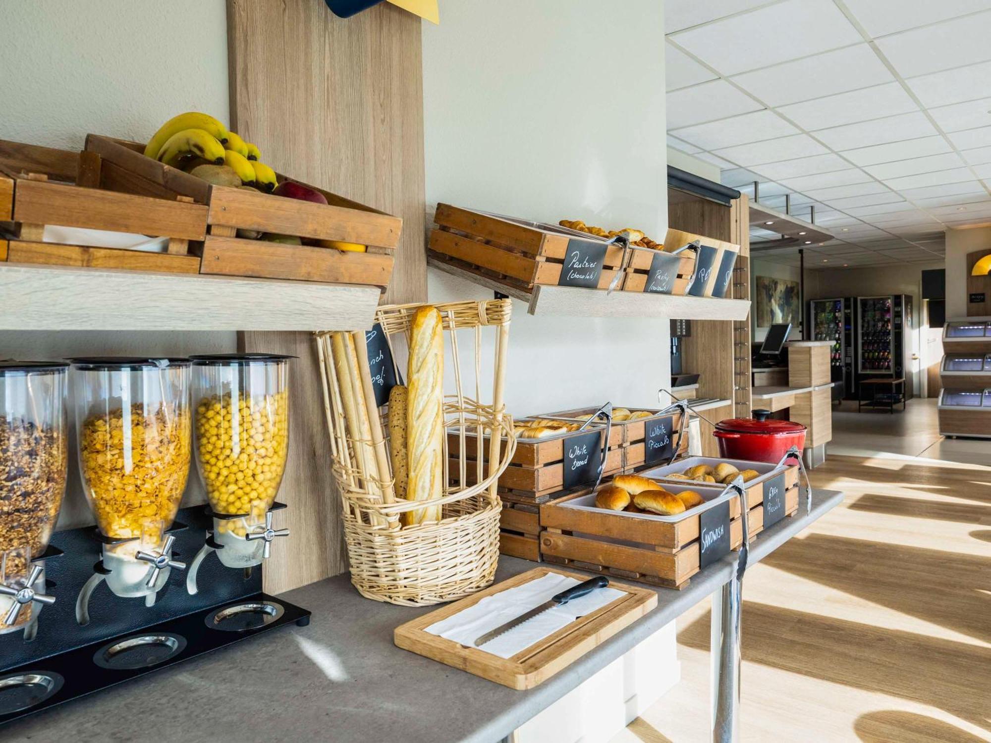 Hotel Ibis Budget Airport Charleroi